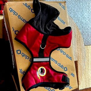 Medium Redskins mesh hoodie harness